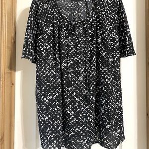 Women’s silky top, XL, barely worn